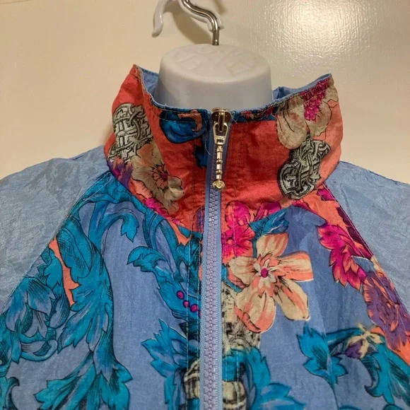 🛍️3/$12 Vintage Athletic Works windbreaker - Picture 4 of 11